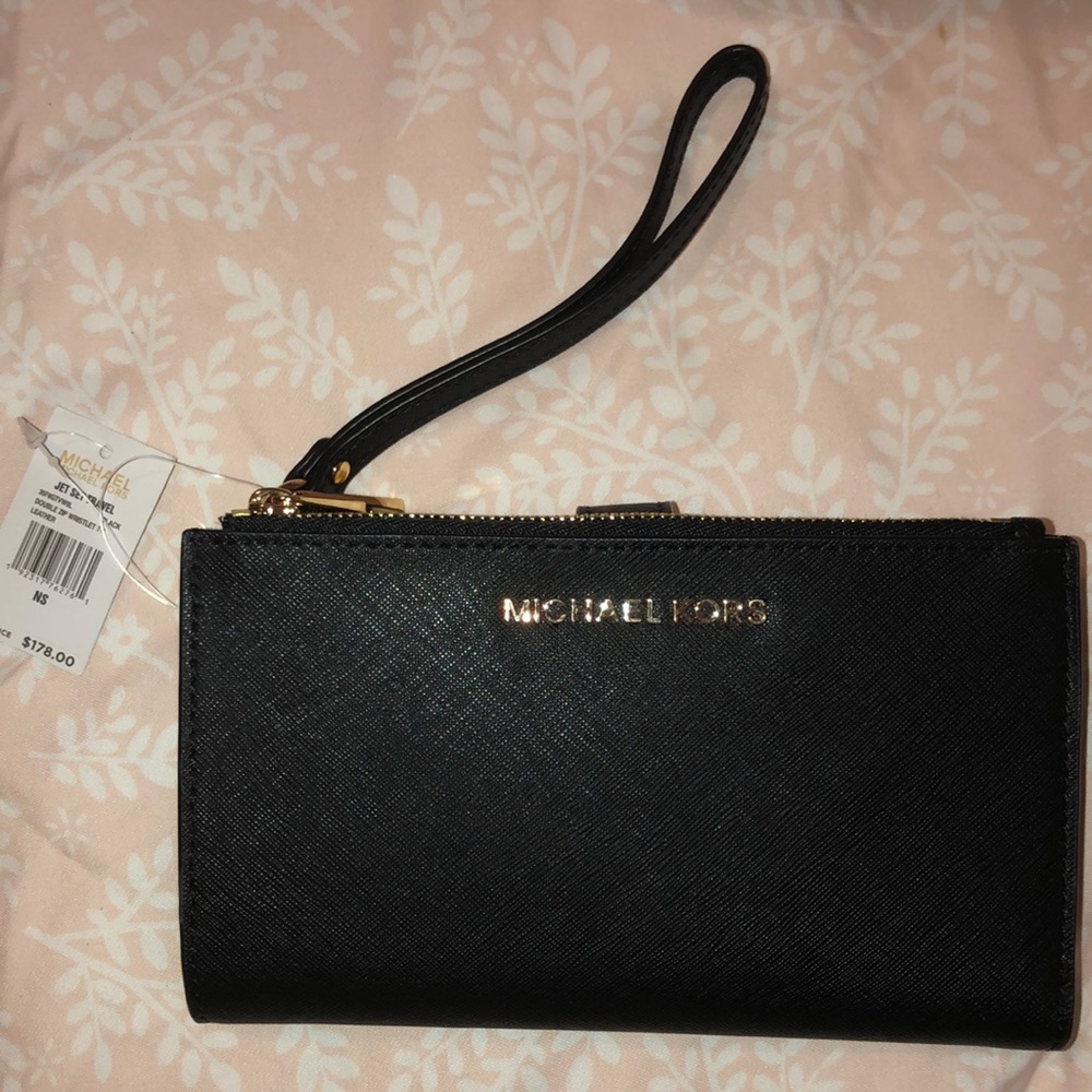 Michael Kors black wristlet wallet phone case New